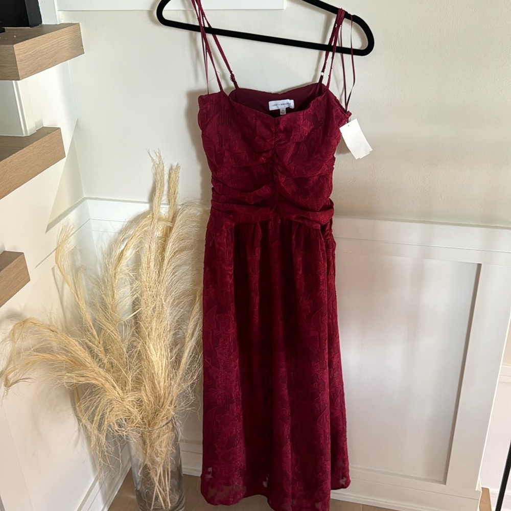 Lost+ wander maxi/midi dress size small